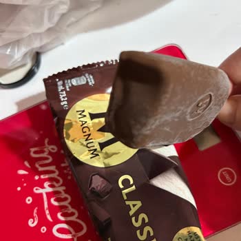 Eksik Magnum Dondurma Ve Yetersiz Kalite Kontrol