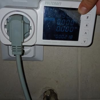 Sürekli Voltaj Düşüklüğü Nedeniyle Evdeki Cihazlar Çalışmıyor, Çözüm Bekliyorum