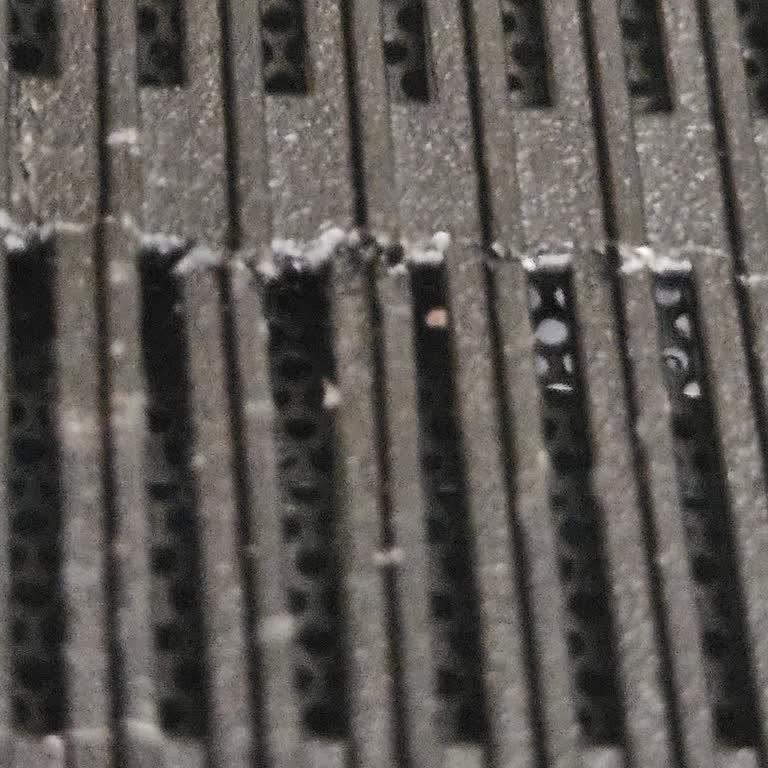 Acer Servis Sonrası Bilgisayarım Hasarlı Şekilde Geri Gönderildi