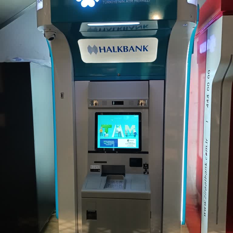 ATM Yatırılan Parayı Çekti, Hesabıma Geçmedi Ve Mağduriyetim Giderilmedi