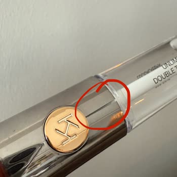 Kiko Milano'dan Aldığım Rujun Ambalajı Çatlak Ve Kirli Geldi