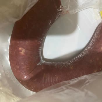 Beşler Gold Dana Sucukta Plastik Benzeri Yabancı Maddeyle Karşılaştım