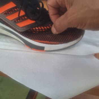 Adidas Ayakkabım Kapalı Sahada Açıldı Kullanıcı Hatası Dendi