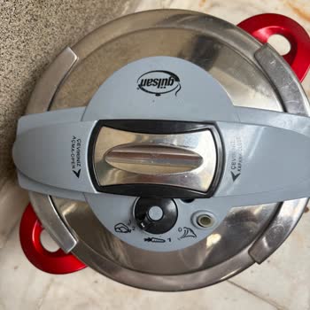 Düdüklü Tencerede Sürekli Kapak Arızası Ve İlgisizlik