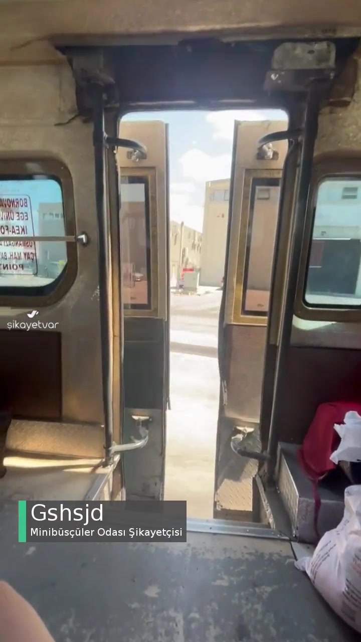 Minibüsçüler Odası Ölüm Tehlikesi Yaratan Durum videonun kapak resmi