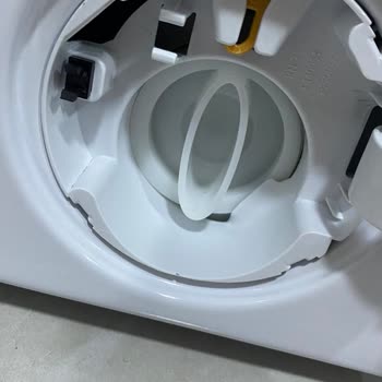 Arızalı Çamaşır Makinesi İçin Uzun Süreli Servis Bekleyişi Mağduriyeti