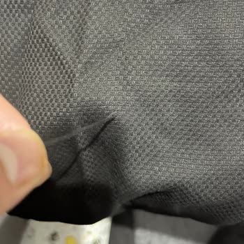 Aldığım Takım Elbiseler Kısa Sürede Söküldü, Mağaza Ve Fabrika Çözüm Sunmadı