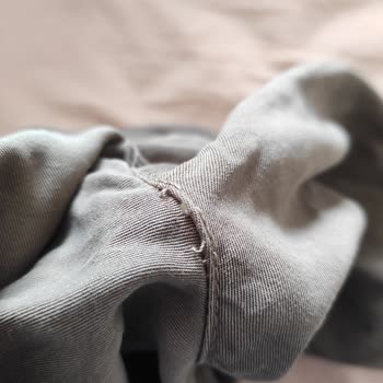 Journey Pantolonun Dikiş Kalitesi Ve Mağaza İlgisizliği