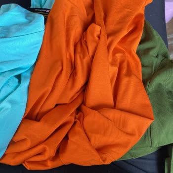 Siparişim Yanlış Renklerle Ve İletişim Eksikliğiyle Teslim Edildi