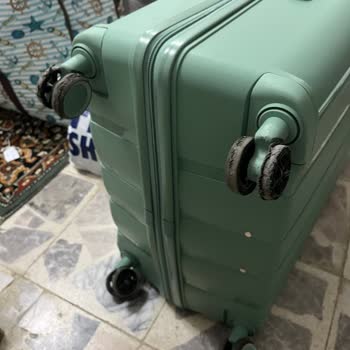 Altı Günlük Valizin Tekerlekleri Tatilde Parçalandı Mağduriyetim Giderilmiyor