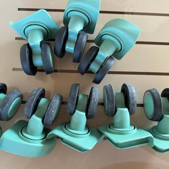 Altı Günlük Valizin Tekerlekleri Tatilde Parçalandı Mağduriyetim Giderilmiyor