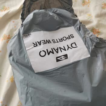 Eksik Gönderilen Eşofmanlar Ve Müşteri Hizmetlerinin İlgisizliği