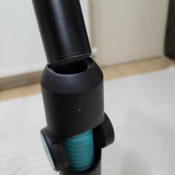 Fakir Süpürge Teleskobik Borusu Garanti Kapsamına Alınmadı, Yüksek Yedek Parça Ücreti Talep Edildi