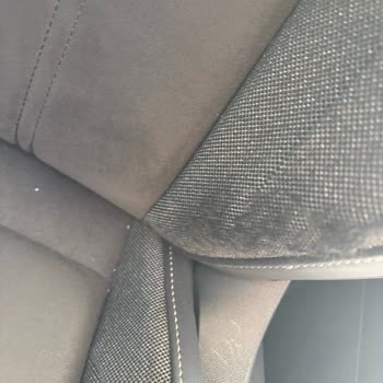 Sıfır Alınan Volkswagen Golf'te Kısa Sürede Yaşanan Yıpranma Ve Servis Mağduriyeti