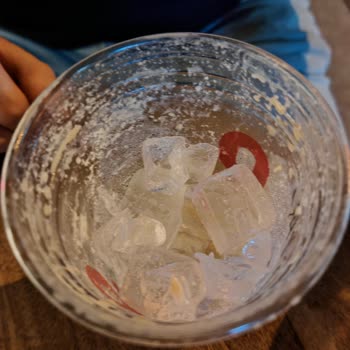 Espressolab’da Buzlu Ve Tatsız İçecek Deneyimi: Ücretin Karşılığı Alınamıyor