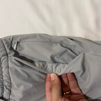 D’S Damat Pantolonum İlk Giyişte Tüylenip İp Çekti Çözüm Sunulmadı