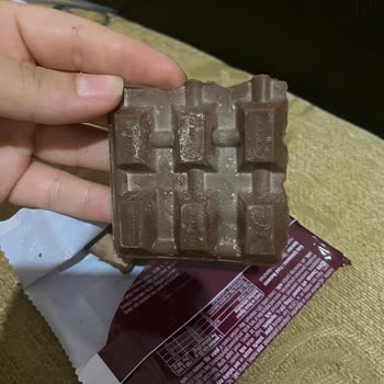 Küflü Çikolata Ve Yetersiz Müşteri Hizmeti Nedeniyle Mağduriyet