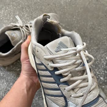 Amazon’dan Aldığım Adidas Ayakkabı Kısa Sürede Dağıldı, Destek Alamadım