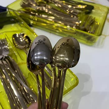 Çatal Bıçak Takımında Kısa Sürede Renk Solması Ve Olumsuz Müşteri Hizmetleri