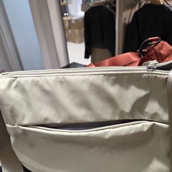 Aldığım Samsonite Çanta İkinci Gün Bozuldu, Onarım Sonrası Sorun Devam Ediyor