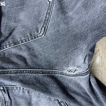 Aynı Yerden Yırtılan Pantolon İçin Değişim Talebim Reddedildi