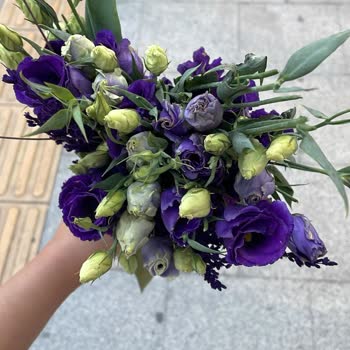 Sipariş Edilen Çiçek Görselinden Farklı Ve Solmuş Geldi