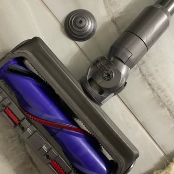 Elektrikli Süpürge Başlık Parçası Kopması ve Kullanılamama Sorunu