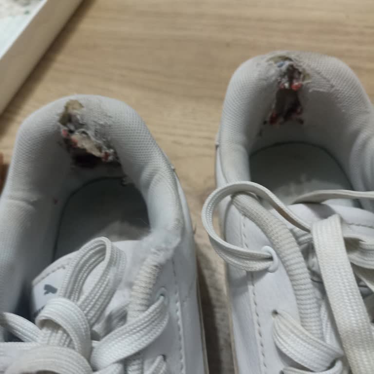 Kısa Sürede Hasar Gören Ayakkabıya Boyner'den Çözüm Bulunmuyor