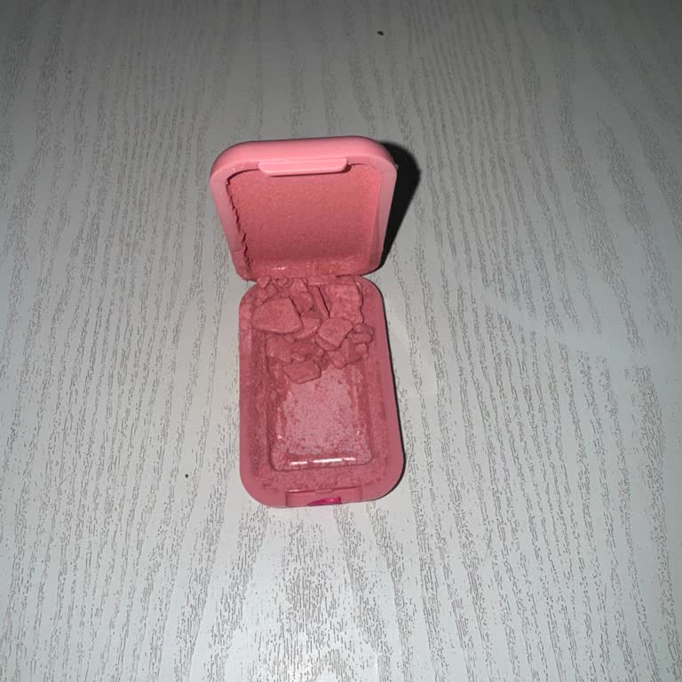 Kırık Allık Ve Müşteri Hizmetlerine Ulaşamama Mağduriyeti