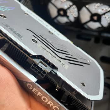 Satın Aldığım Bilgisayar Sisteminde Ekran Kartı Ve Monitör Sorunu, Yorumlar Yayınlanmıyor