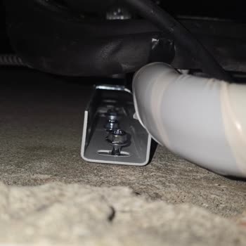 Klimamın Montajı Eksik Ve Güvensiz Yapıldı, Yeniden Düzenlenmesini Talep Ediyorum