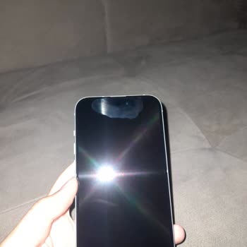 Satın Aldığım İphone 15 Plus'ın Ekran Kusuru Ve KVK Servis Sorunu