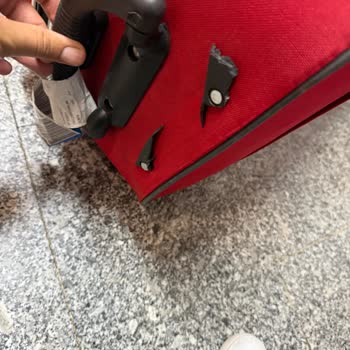 Kırılan Valizim Ve İlgisiz Personel Mağduriyetim