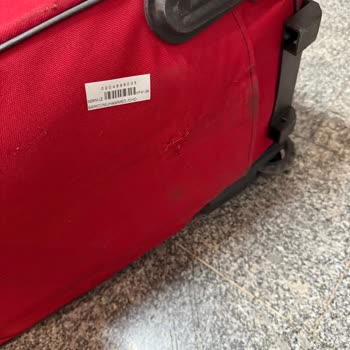 Kırılan Valizim Ve İlgisiz Personel Mağduriyetim