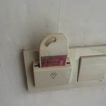 Otelin Hizmet Kalitesi Ve Oda Koşulları Beklentilerin Çok Altında