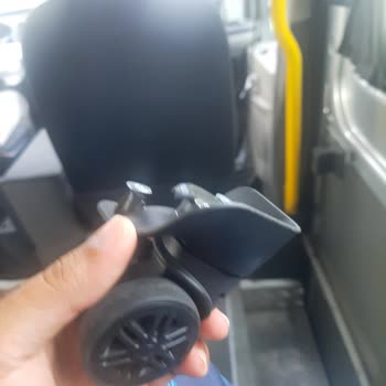 Otobüs Yolculuğunda Valizim Zarar Gördü, Yetkililer İlgisiz Kaldı