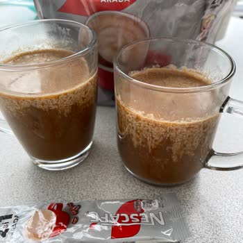 Aldığım Nescafe Su Eklenince Süt Kesiği Gibi Oluyor İnsan Sağlığı Hiçe Sayılıyor
