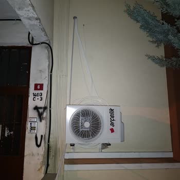 Arçelik Klima Montajında Özensizlik Ve Duvar Hasarı Mağduriyeti