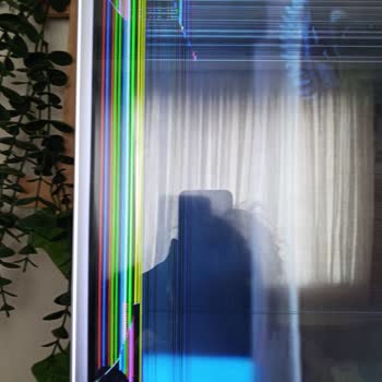 Kurulum Sonrası TV'nin Askı Aparatından Düşüp Kırılması Ve Garanti Dışı Bırakılması