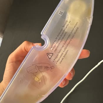 Roborock S8 Water Tank Turned Green and Dust Bin Smells After Just a Few Months