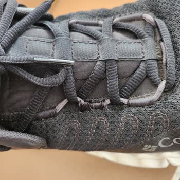 Columbia Ayakkabıda Kısa Sürede Oluşan Kusura Kullanıcı Hatası Denmesi Mağdur Etti