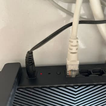 İnternet Bağlantısında Sürekli Kesinti Ve Yetersiz Müşteri Hizmeti