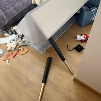 Mobilya Kalitesi Ve Müşteri Hizmetlerinden Memnun Kalmadım