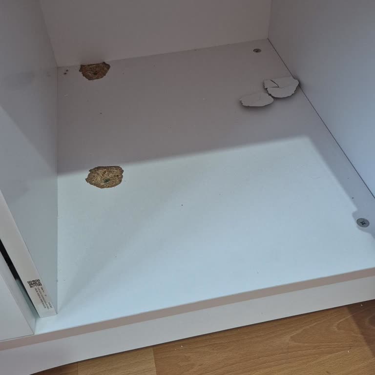 Gardırop Montajında Hata Ve Parça Değişimi Gecikmesi Nedeniyle Mağduriyet