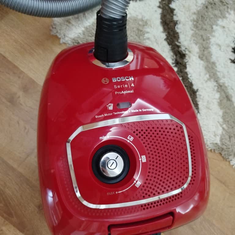 Yeni Alınan Bosch Süpürgenin Güç Düğmesi İkinci Kullanımda Bozuldu