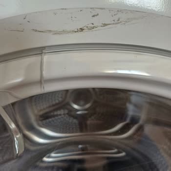 Kırık Gelen Kurutma Makinesi Ve Satıcıdan Olumsuz Tutum Nedeniyle Mağduriyet Yaşadık