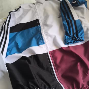 Sipariş Ettiğim Ceket Görselden Tamamen Farklı Ve Kalitesiz Gönderildi