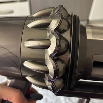 Yeni Alınan Süpürgenin Gövdesinde Deformasyon Ve Çözüm Eksikliği