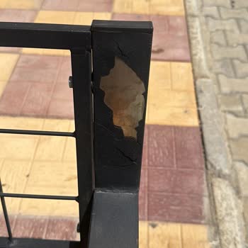 Vivense Bahçe Takımında Boya Dökülmesi Ve Müşteri Hizmetleri İlgisizliği