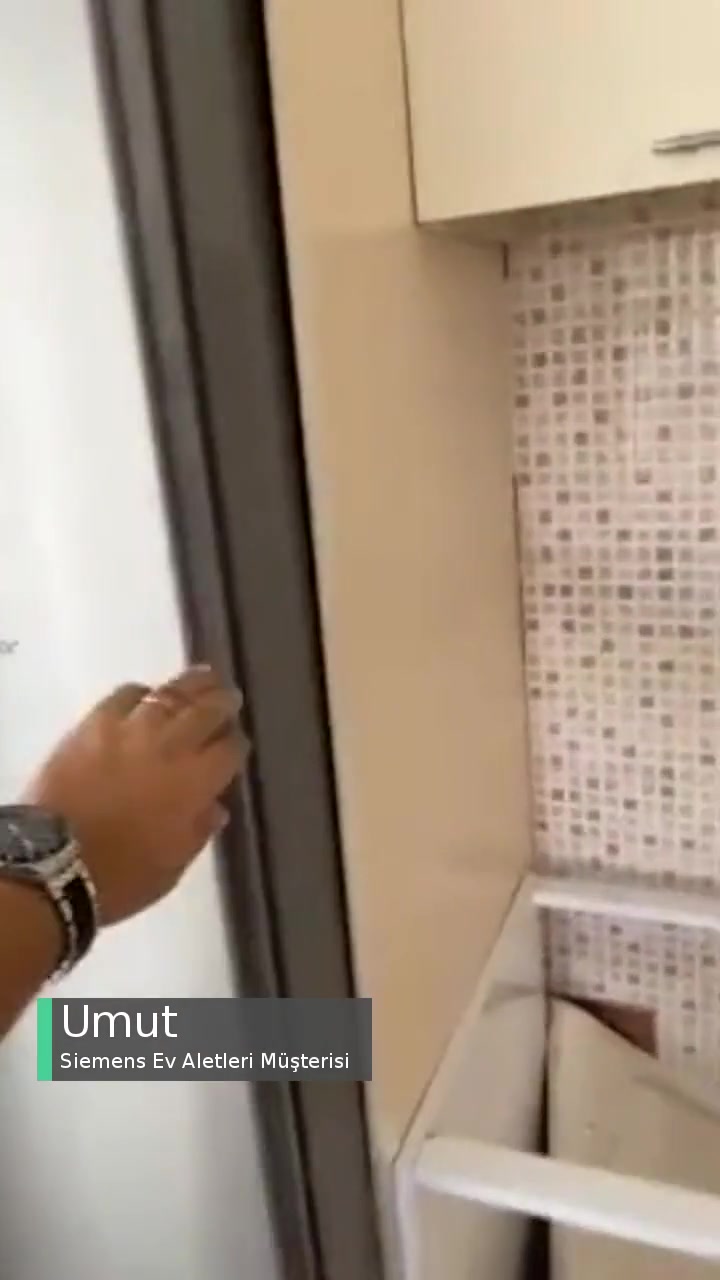 Siemens Buzdolabımın İçi Kırık Geldi Ücretsiz Değişim Yapmıyorlar! videonun kapak resmi